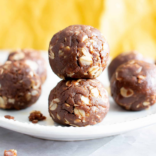 No Bake Chocolate Oat Bites with Date Me Almond Butter